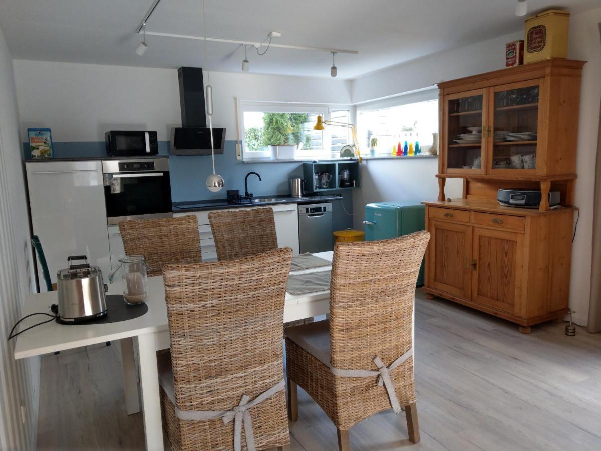 Grasshoppers Apartment Mossingen Bagian luar foto